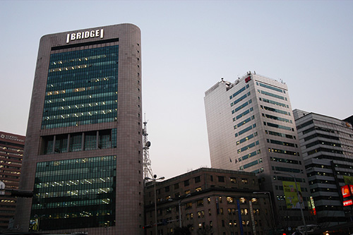 變更公司地址需要準(zhǔn)備哪些材料？